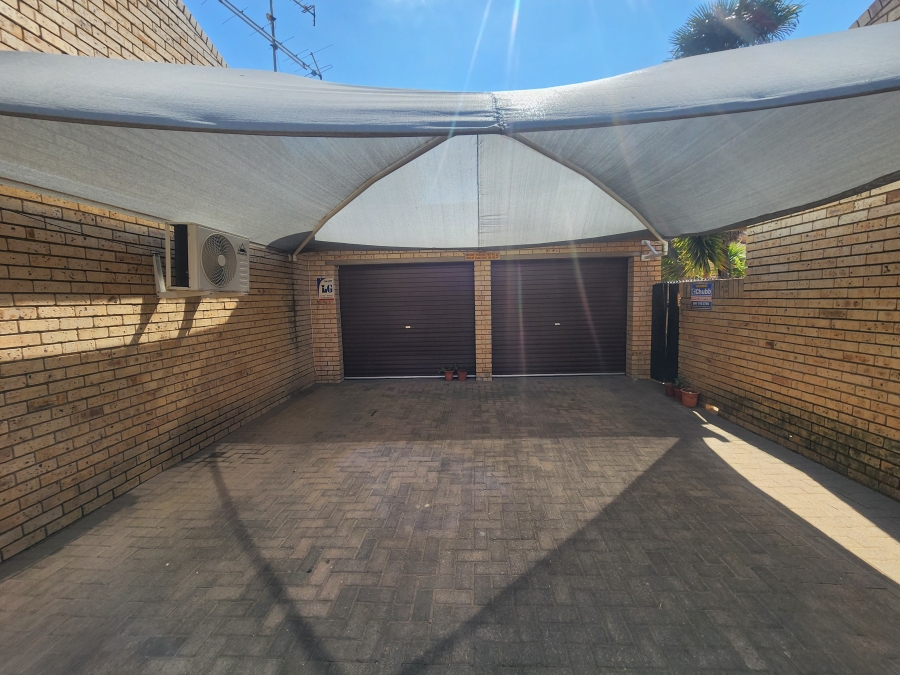 2 Bedroom Property for Sale in Flamingo Park Free State